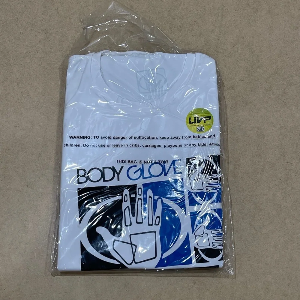 NEW Body Glove Mens White Rash Guard Short Sleeve Shirt UV Protection‎ Small